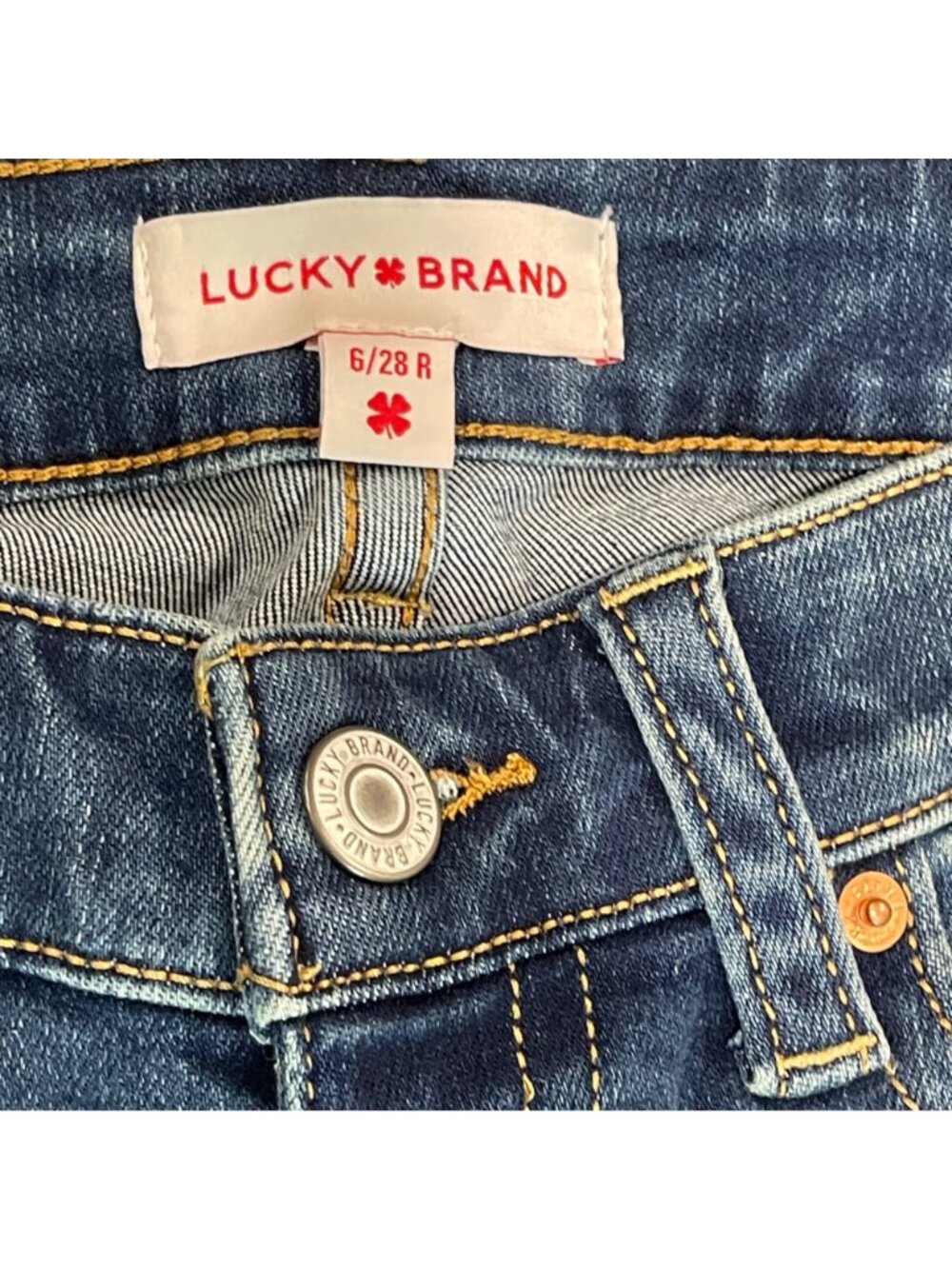 Lucky Brand Low Rise Flare Jeans Women's Size 6/29 Medium Wash Denim Flap Pocket - Picture 4 of 14